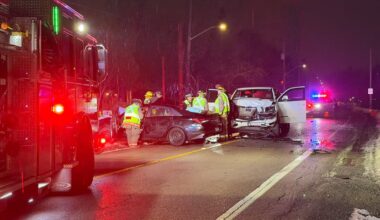 2 injured in Mississauga collision; driver in custody
