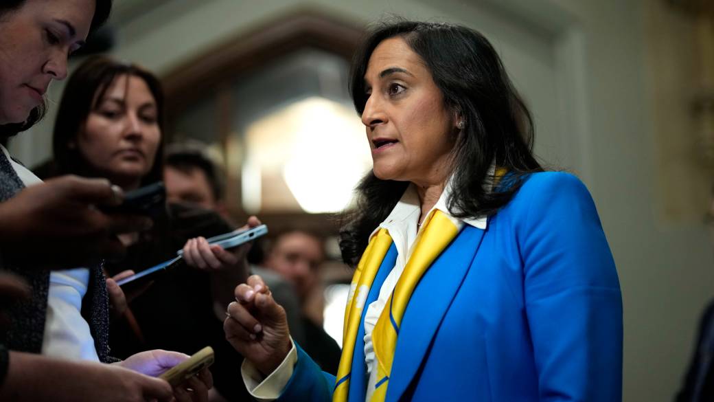 Click to play video: 'Anand addresses report Canadian government is ‘confident’ Indian extortion threats ‘not continuing’'