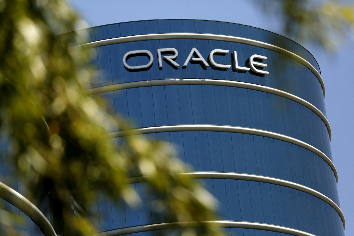 Oracle shares rise as investors assess up to $50-billion in new AI spending