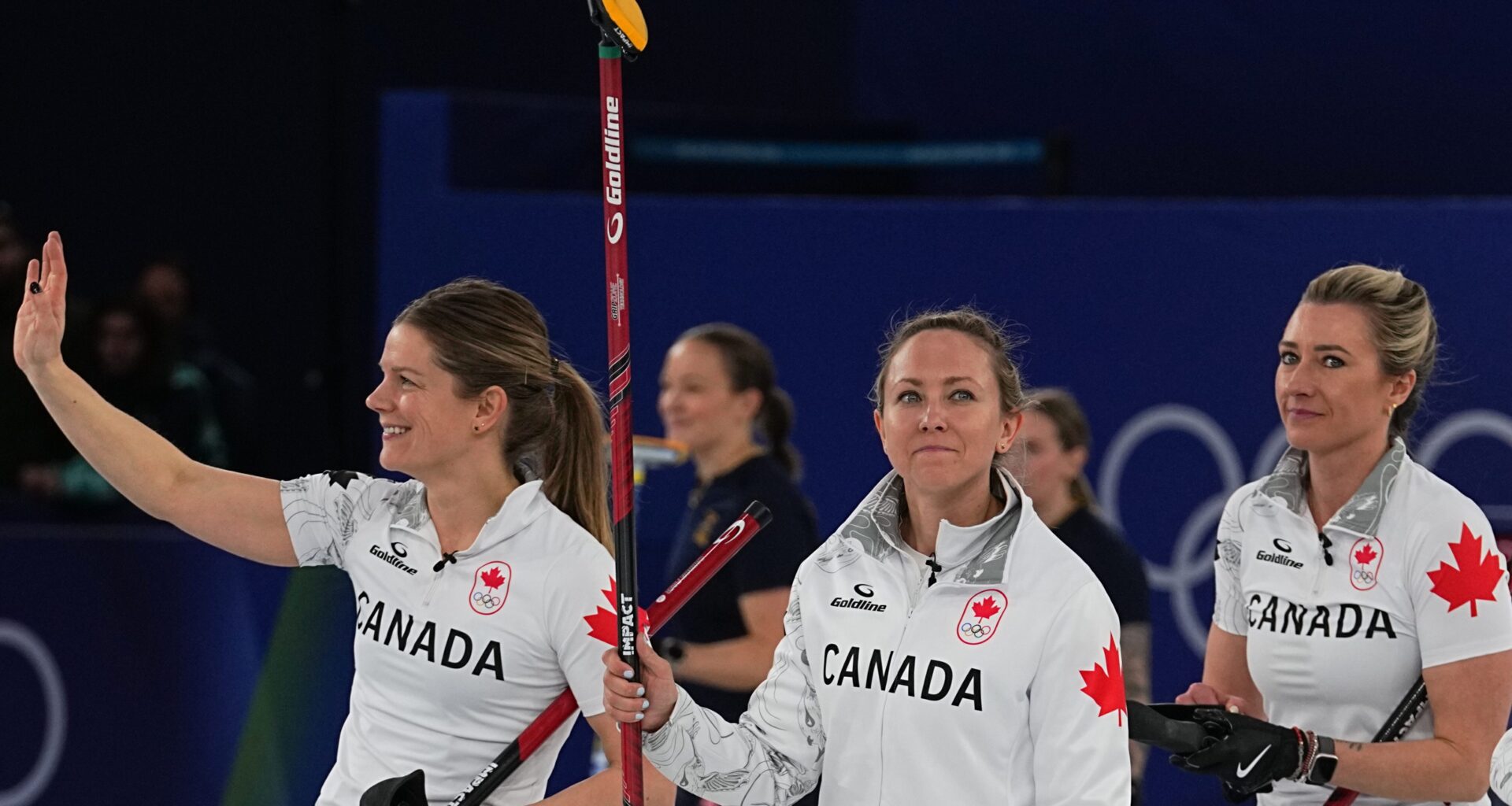 Team Homan snaps three-game losing streak in women's curling