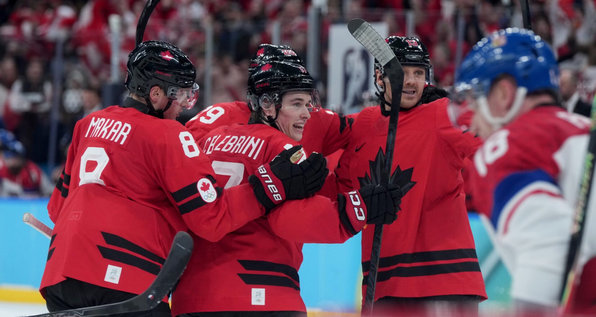 Canada survives scare against Czechia but loses Sidney Crosby