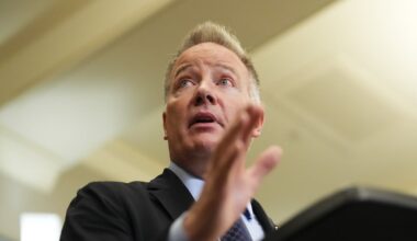 Canada defence spending: Progress on purchasing reforms