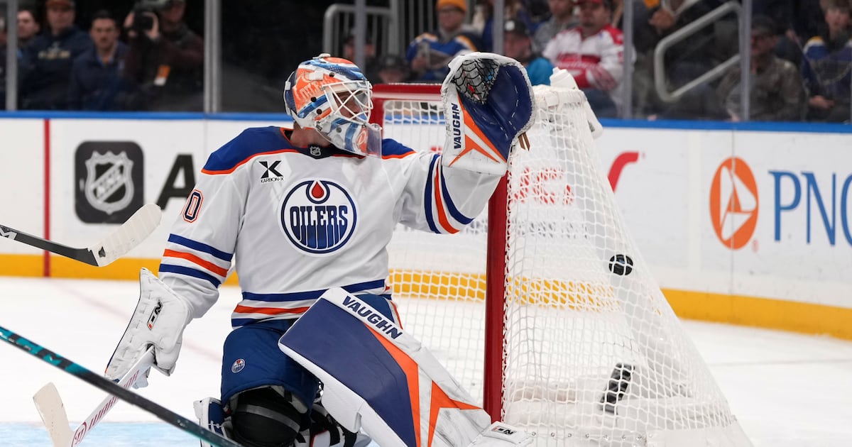 Edmonton Oilers place veteran goaltender Calvin Pickard on waivers