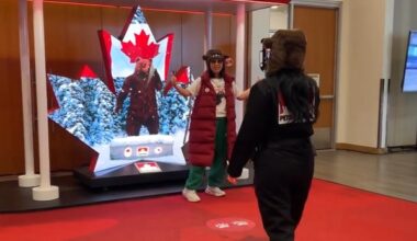Calgarians cheer on Canadians at first-ever Olympic FanFest