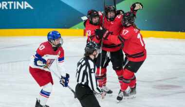 Women's hockey takeaways: Poulin injury casts shadow over Canada's win
