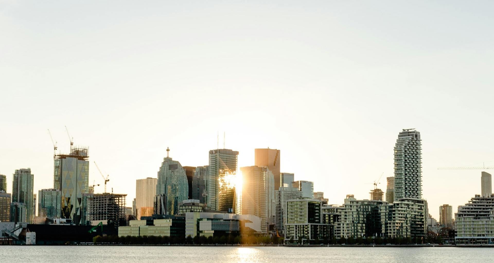 Canada’s Business Churn: Near-Record Closures, State-Backed Growth