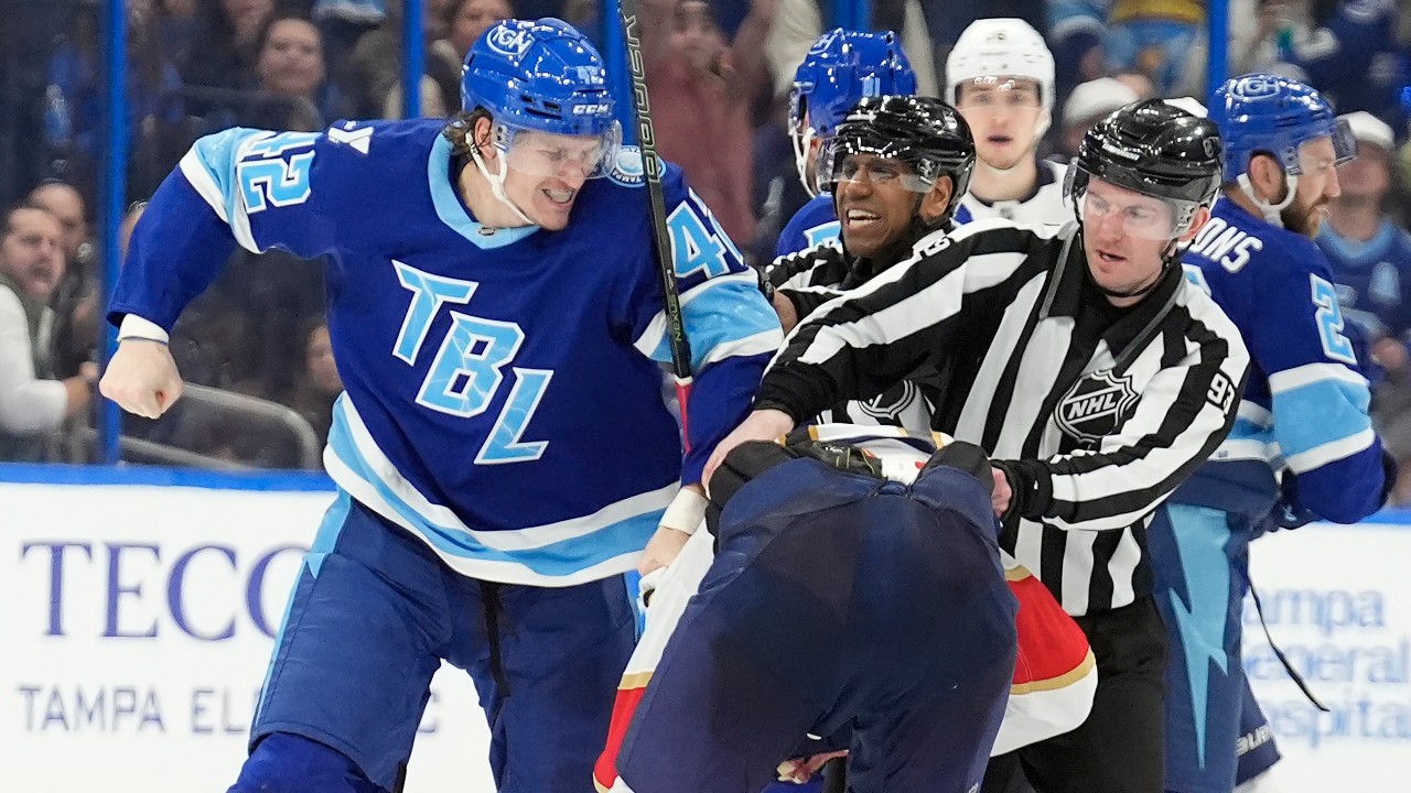 Lightning's Douglas fined by NHL as aggressor in Battle of Florida brawl