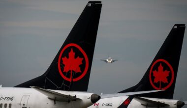 Air Canada reports Q4 profit of $296 million