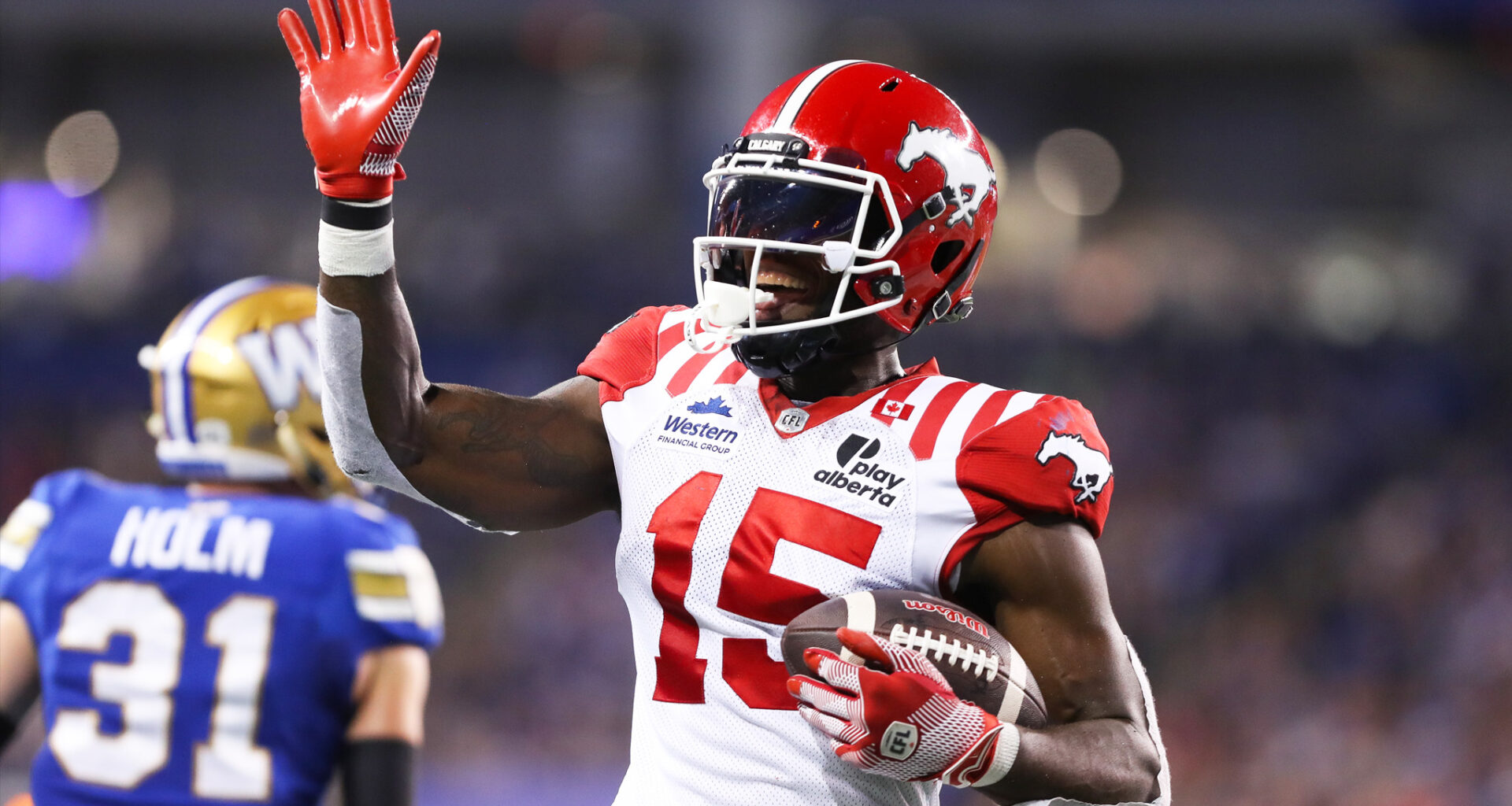 Receiver Dominique Rhymes announces retirement