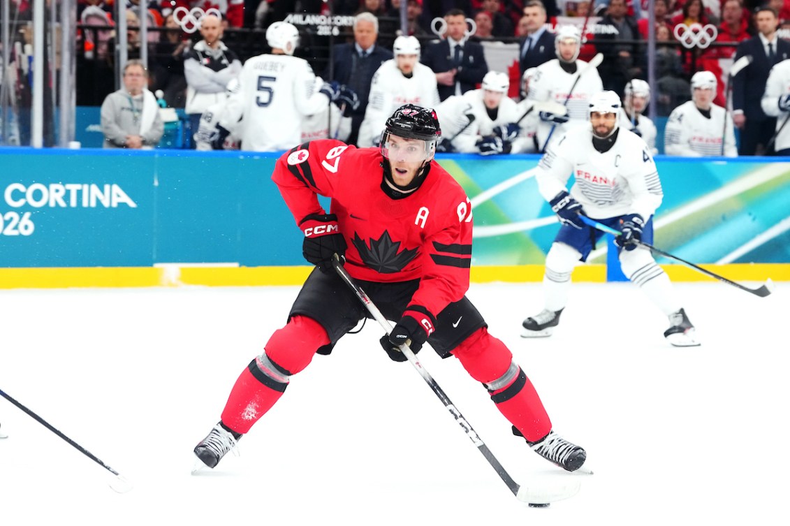 Connor McDavid with the puck on his stick