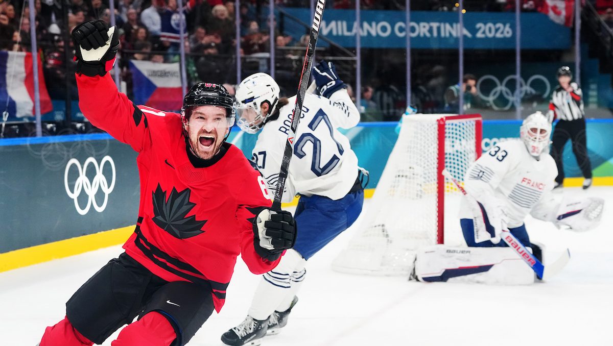 Mark Stone celebrates a goal