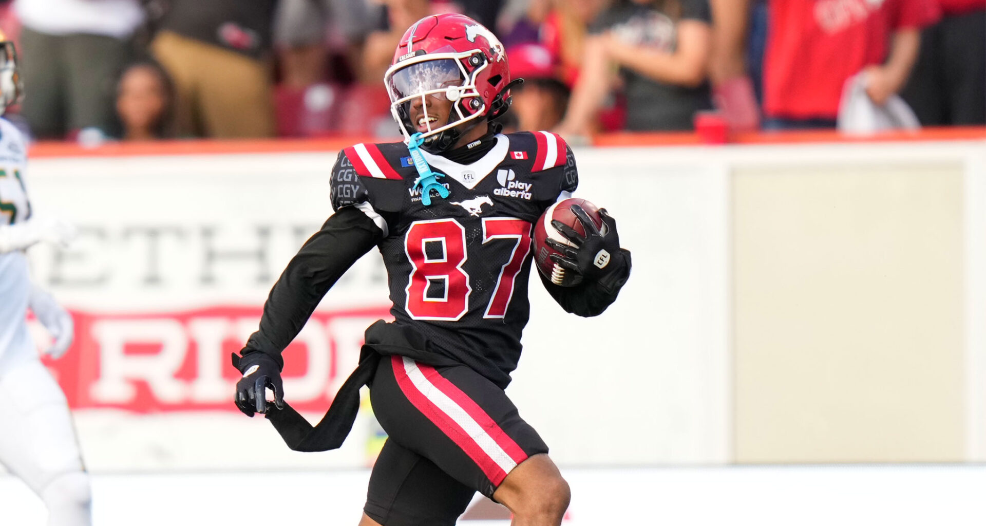 Stampeders extend receiver Erik Brooks, sign linebacker R.J. Moten