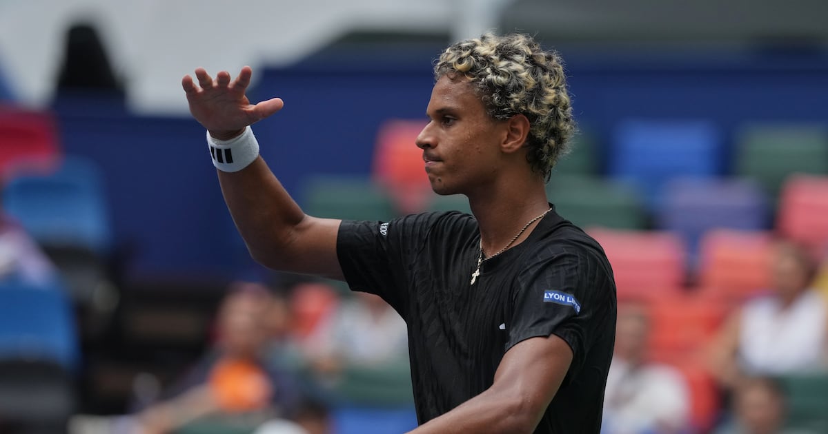 Canada's Gabriel Diallo falls in straight sets to American Ben Shelton at Dallas Open