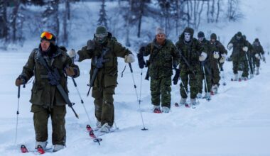 Ottawa shakes up immigration system to bring in military recruits