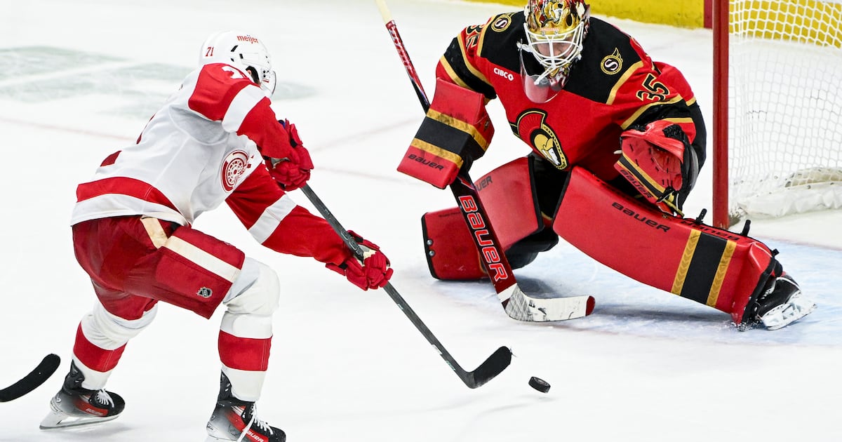 Dylan Larkin scores in OT to back John Gibson as Detroit Red Wings down Ottawa Senators