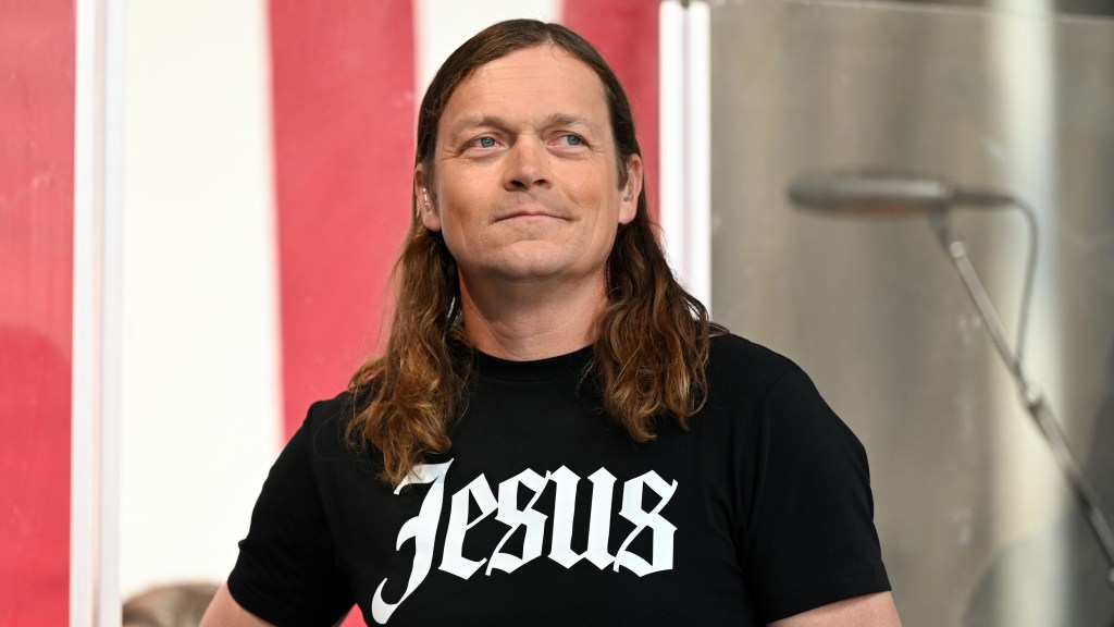 3 Doors Down Lead Singer Was 47