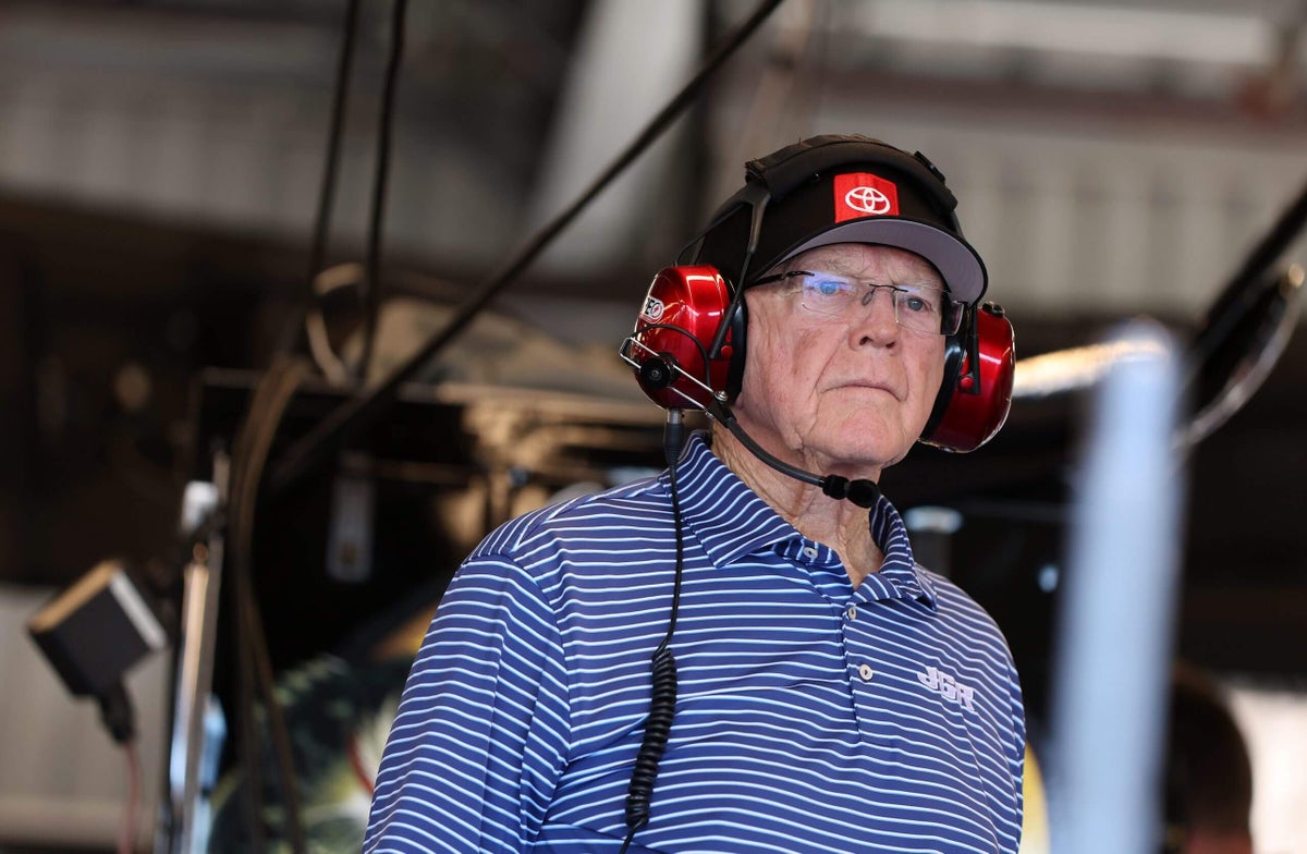 Joe Gibbs Racing amends lawsuit against former competition director, adds Spire