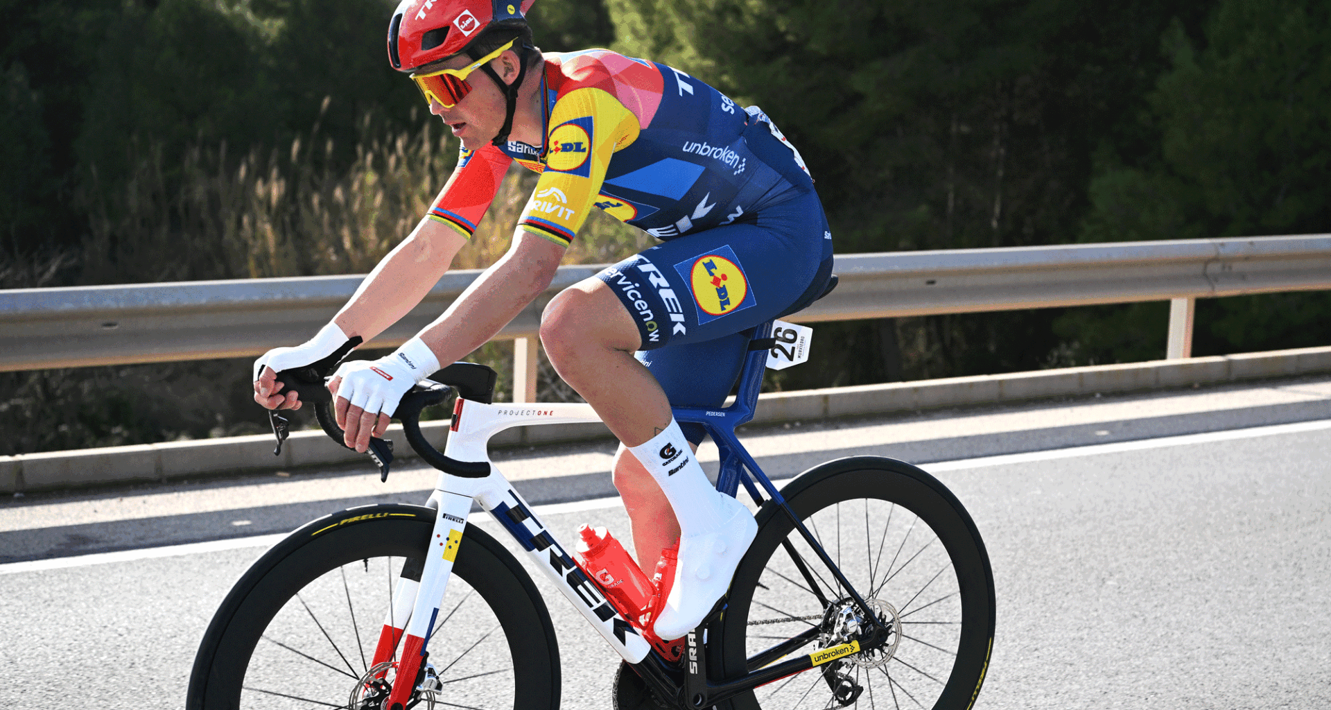 Unlucky season start for Mads Pedersen