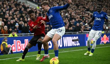 Gary Neville described Jarrad Branthwaite decision that went against Man United vs Everton as 'absolute madness'