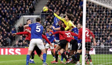 The trick that helps Manchester United’s Senne Lammens dominate Royal Rumble corners