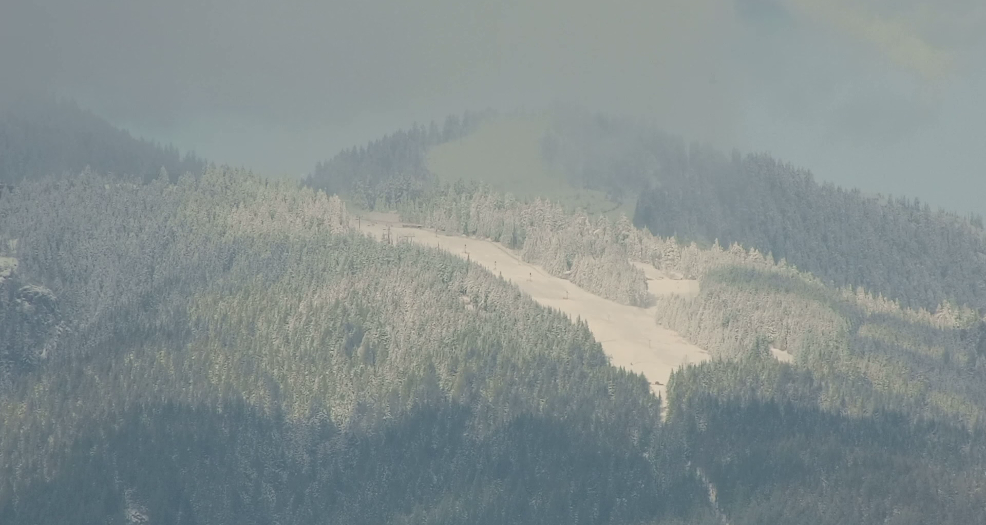 Grouse Grind re-closes after winter weather on North Shore