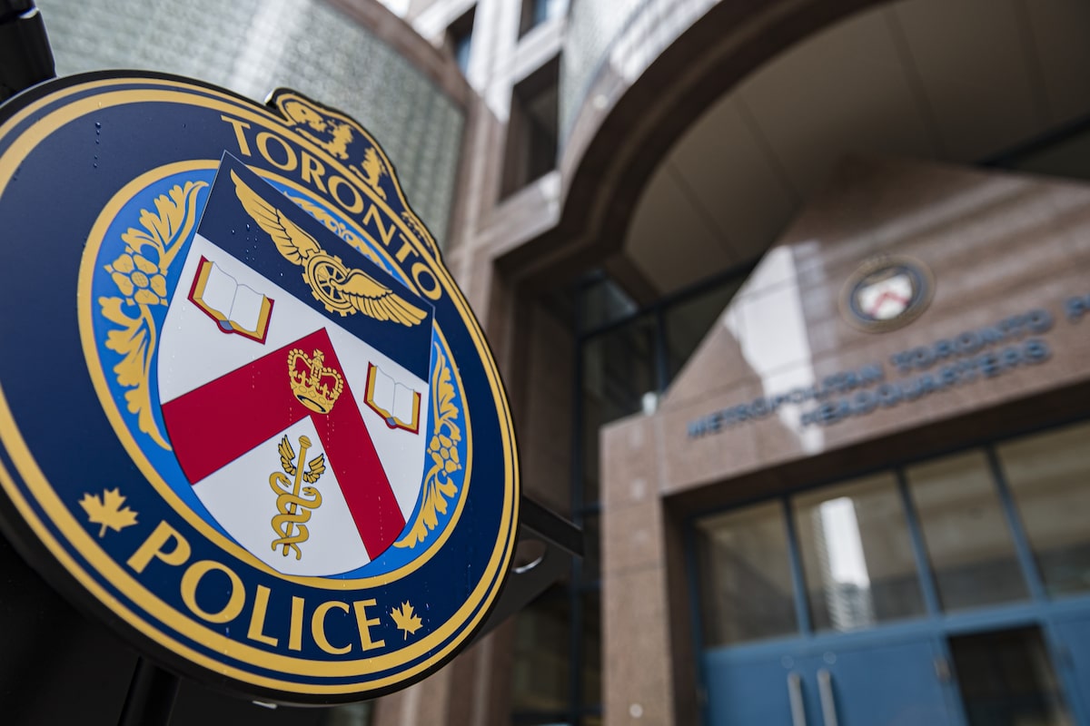 Toronto police, others arrested in auto theft and drug trafficking probe