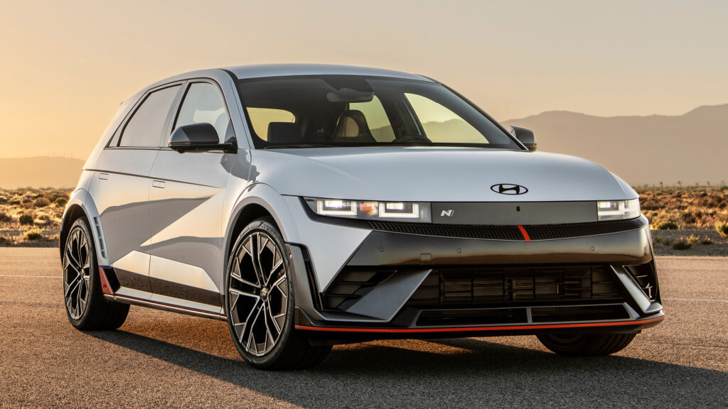  Too-Bright Headlight Debate Heats Up, But Data Points To A Deadlier Threat