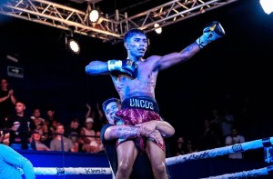 Uncos survives the drama to claim WBA Fedelatin crown – World Boxing Association