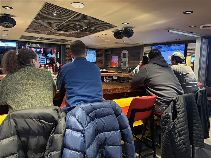 Montreal fans at Le Cage to watch men's hockey semi-final 