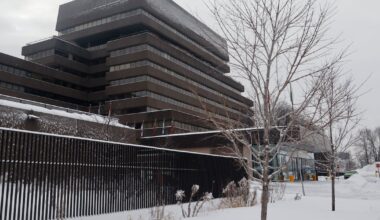 24,000 public servants warned their jobs could be at risk. Here is the latest on federal job cuts - CTV News