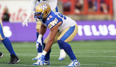 Riders sign defensive lineman James Vaughters, linebacker Tyron Vrede