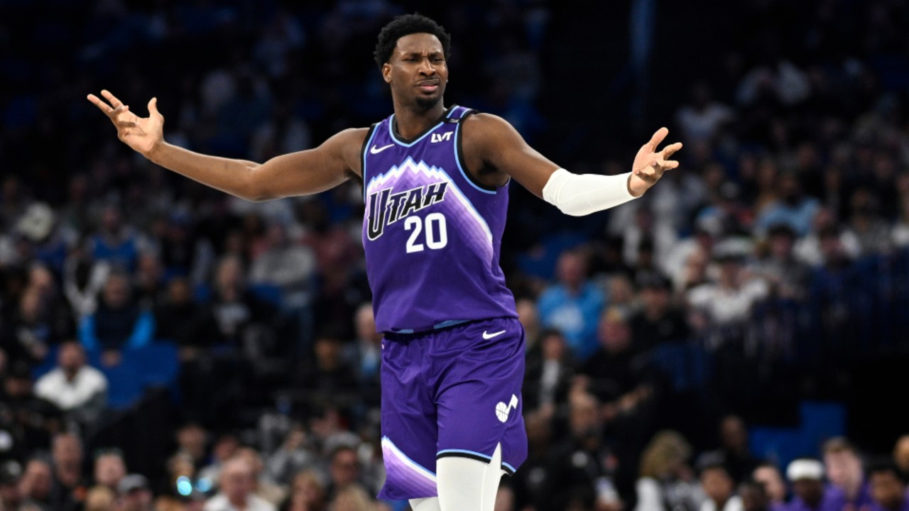 Report: Jazz's Jaren Jackson Jr. likely out for season after knee surgery