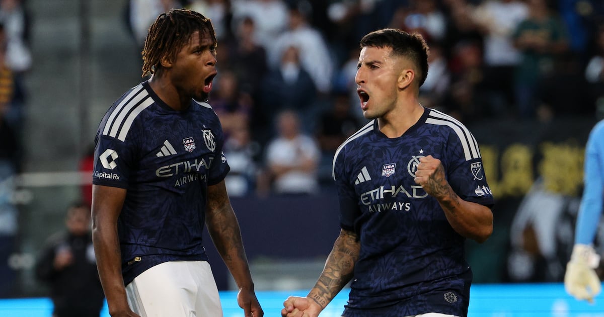 Nicolás Fernández scores on PK in 2nd half to help NYCFC earn draw with LA Galaxy