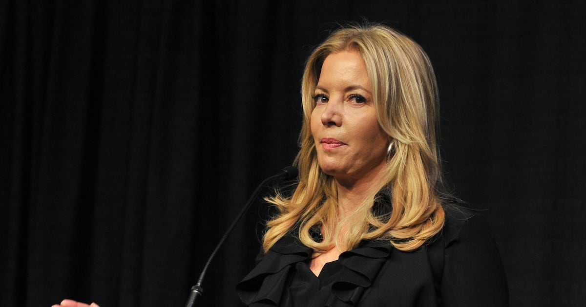 Jeanie Buss says father Jerry would approve of Los Angeles Lakers sale