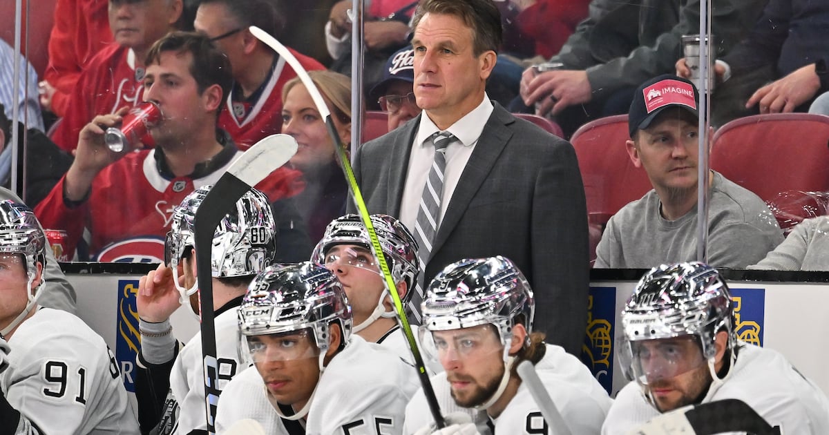 'Fire Hiller' chants rain down as seat grows hotter for Los Angeles Kings head coach