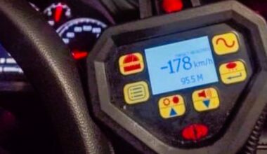 Airdrie RCMP stop driver travelling 178 km/h north of Airdrie with unbuckled kids in back - CTV News