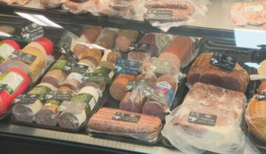 Canadians may soon see cloned meat on grocery shelves