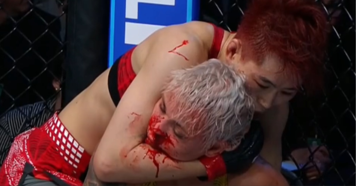Cong Wang Outguns Eduarda Moura in Bloody Brawl - UFC Vegas 113 Highlights