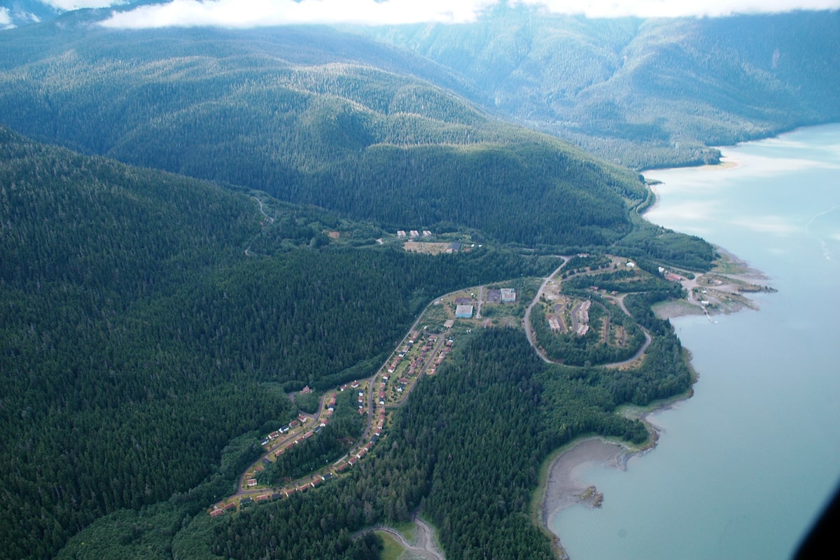 Owner of B.C. ghost town wants to turn Kitsault into energy hub