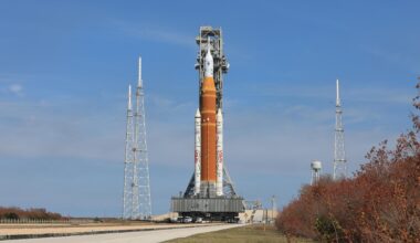 NASA rolls back SLS and Artemis II