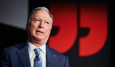 Enbridge says it’s not willing to take on development risk of Alberta pipeline project