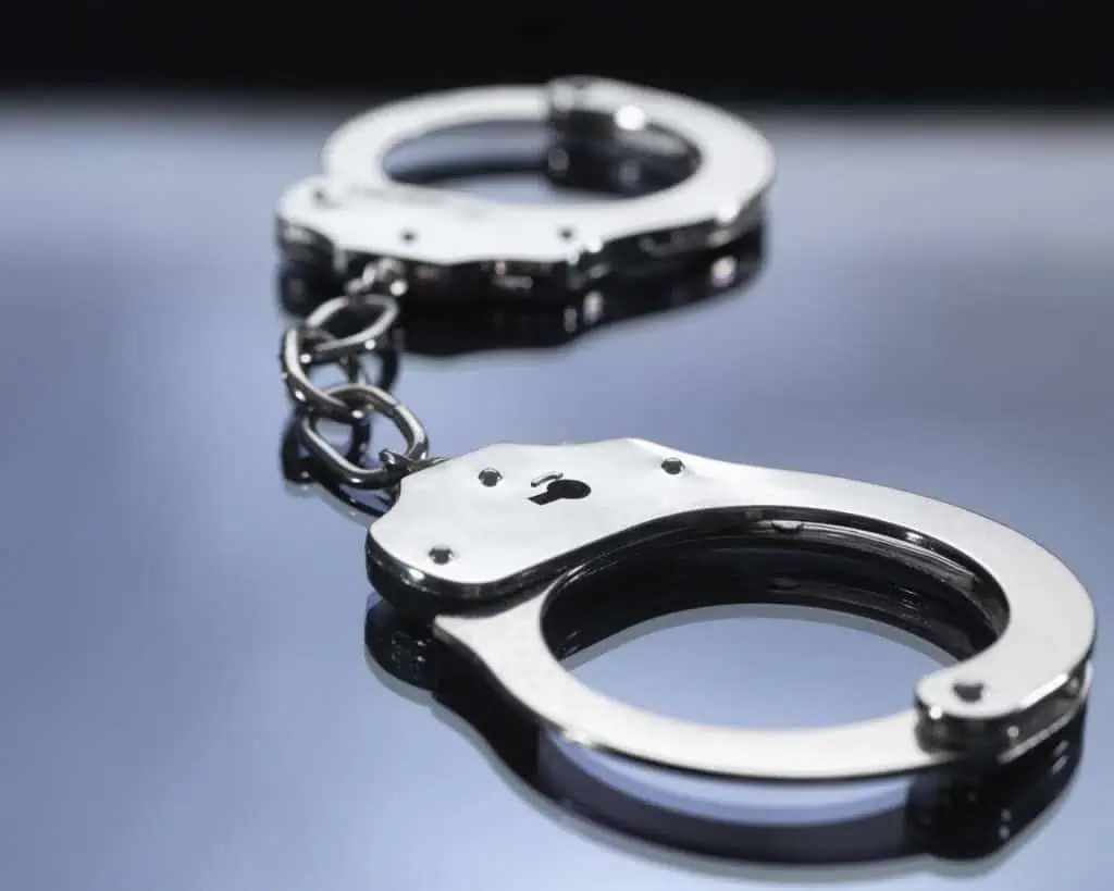 mississauga man and woman arrested by toronto police in romance scam.