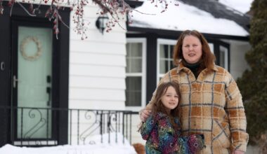 This 42-year-old and her daughter had a $450,000 budget for a home in Winnipeg. Here’s what she found