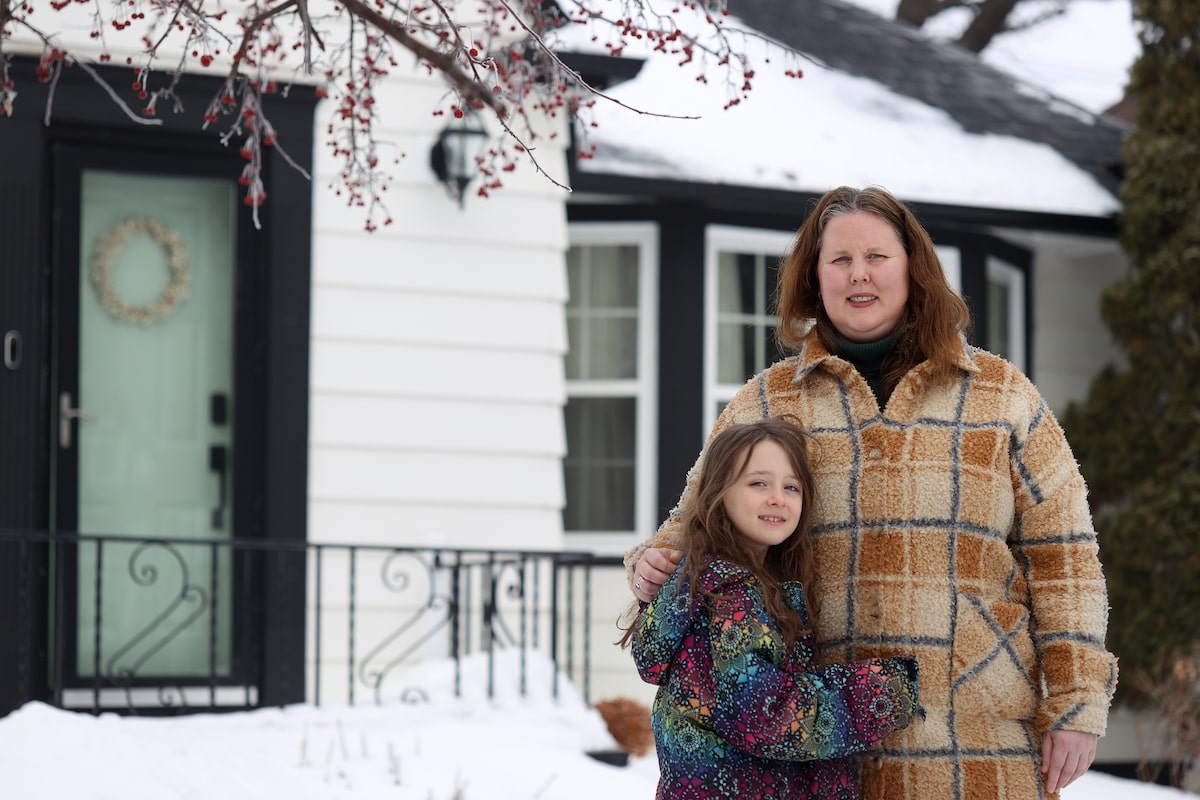This 42-year-old and her daughter had a $450,000 budget for a home in Winnipeg. Here’s what she found