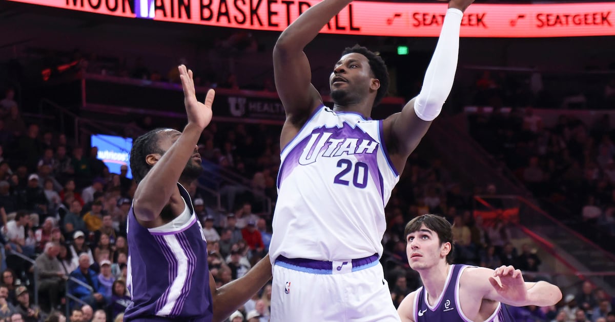 Jaren Jackson Jr. scores 23 in home debut as Utah Jazz deal Sacramento Kings their 14th straight loss