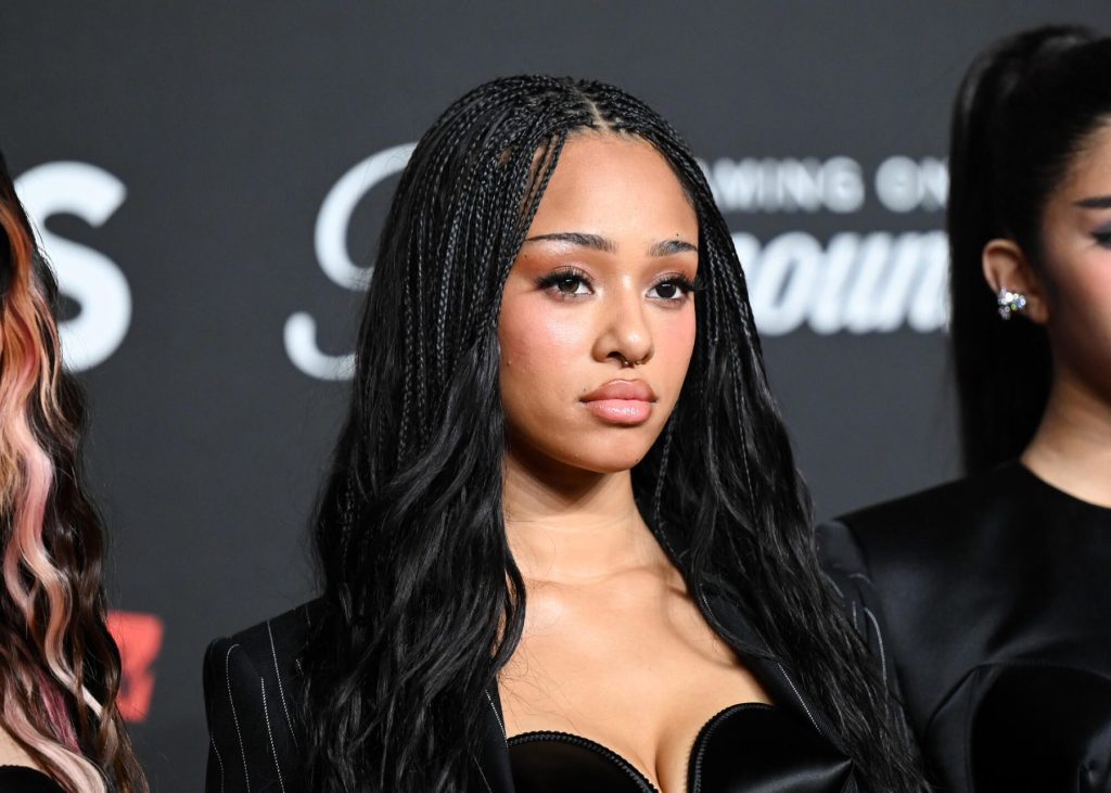 Manon From KATSEYE Hiatus Announced