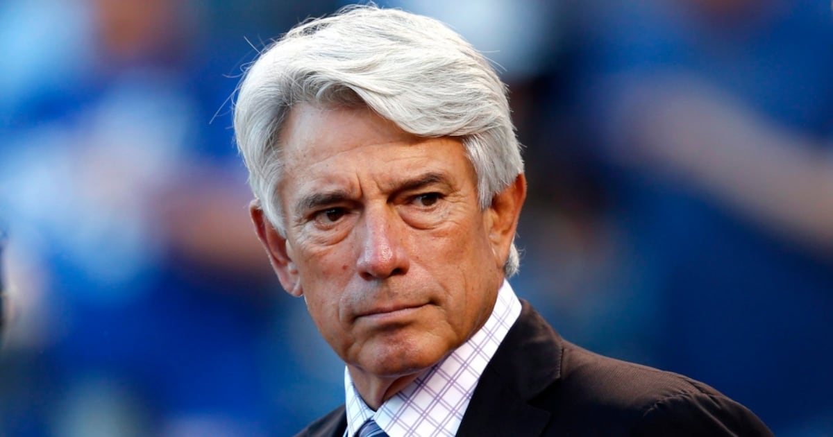 Buck Martinez to retire