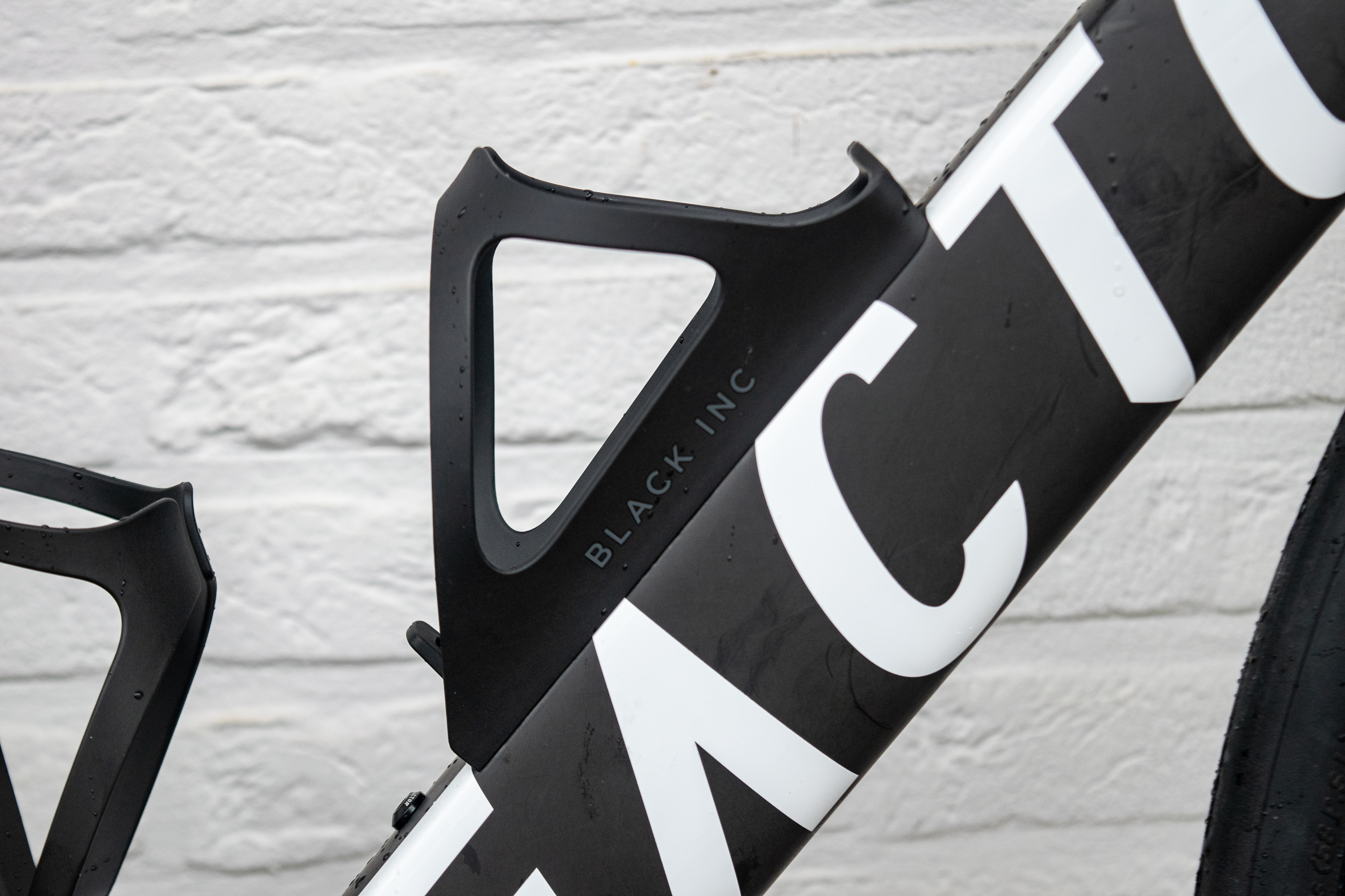 Factor One and Ostro road bike
