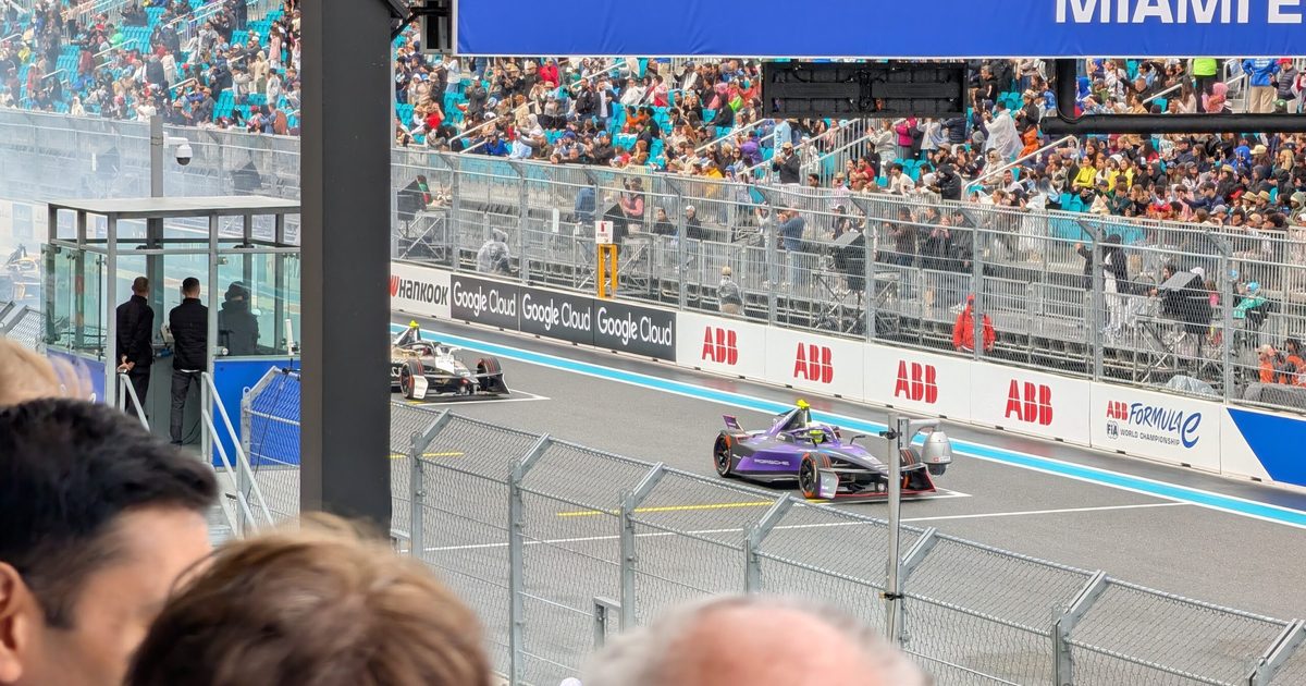 Is a Formula E race comparable to an F1 Grand Prix?