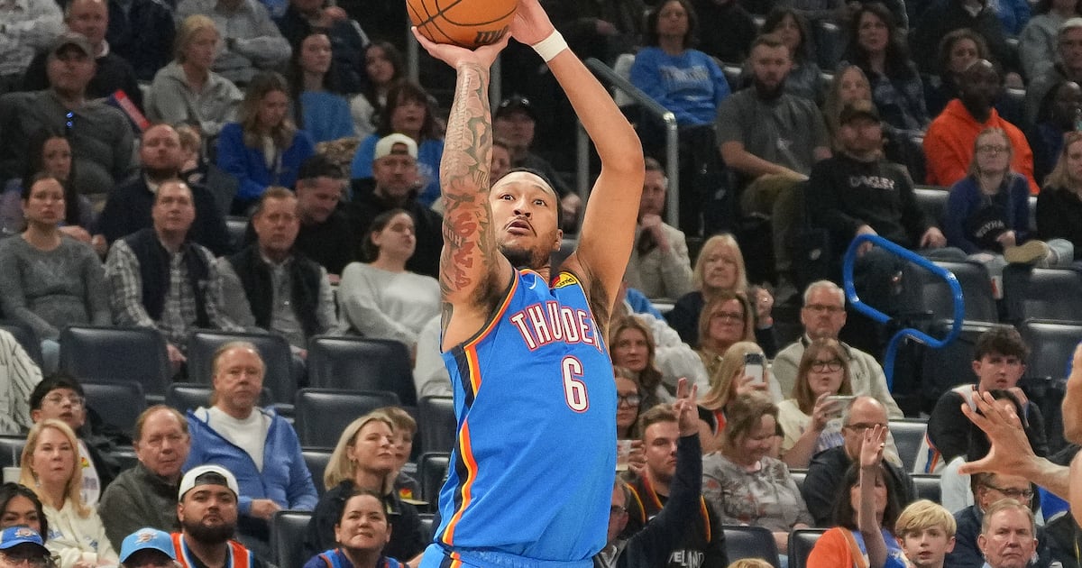 Short-handed Thunder hit 21 3s to beat Cavaliers 121-113, snapping Cleveland’s 7-game streak